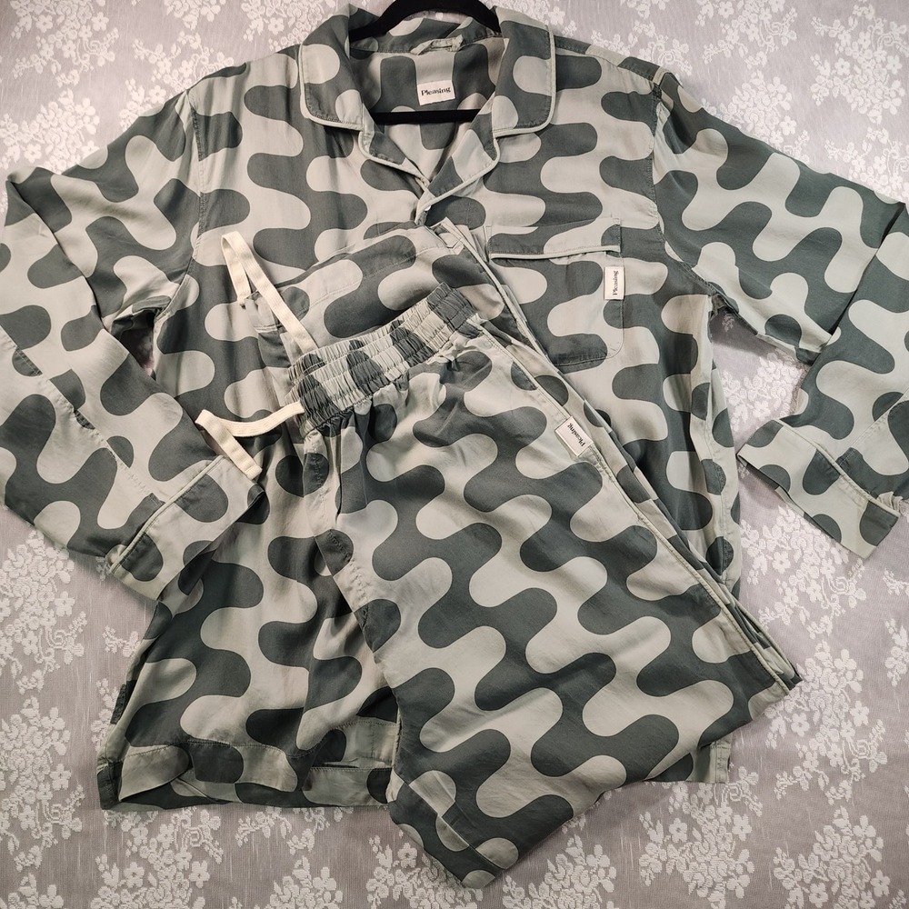Pleasing Harry Styles Wavy Pajama Set XL 100% Tencel Sage Green Loungewear